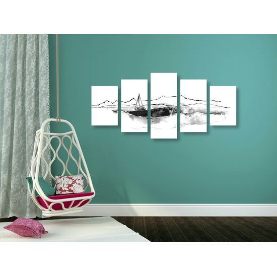 5-dielny obraz osamelá jachta v čiernobielom prevedení