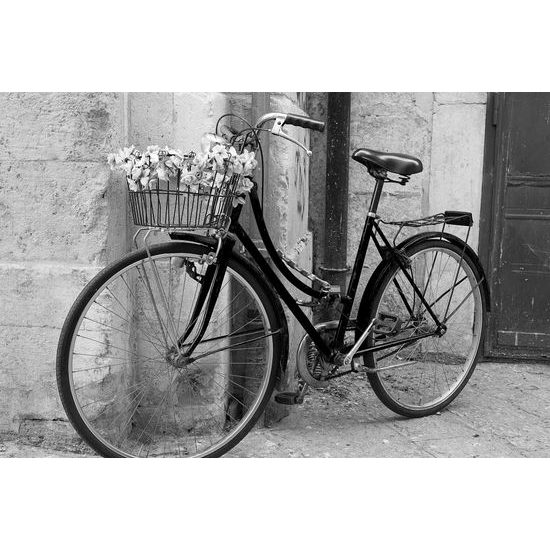 Obraz čiernobiely bicykel v Talianskom mestečku