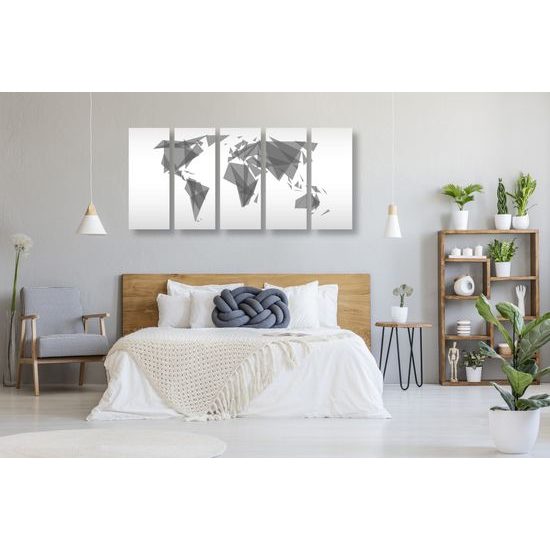 5-dielny obraz mapa sveta tvorená trojuholníkmi v čiernobielom prevedení