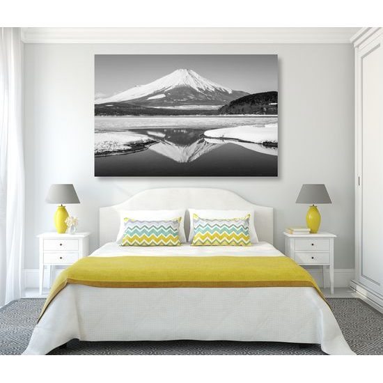 Obraz krása Japonskej prírody v čiernobielom prevedení