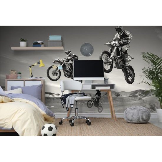 Samolepiaca fototapeta odvážni motorkári v čiernobielom prevedení