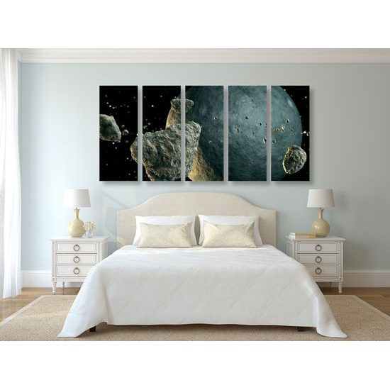 5-dielny obraz meteority krúžiace okolo neznámej planéty