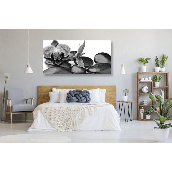 Obraz ploské zen kamene v čiernobielom