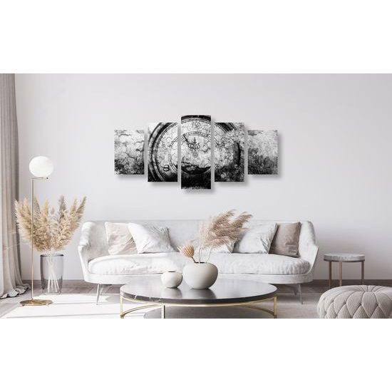 5-dielny obraz historické stopky v čiernobielom prevedení
