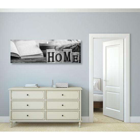 Obraz umelecké zátišie s nápisom Home v čiernobielom prevedení