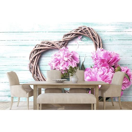 Samolepiaca fototapeta drevené srdce s pivóniami