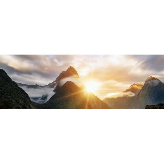Obraz dychberúci východ slnka za horami
