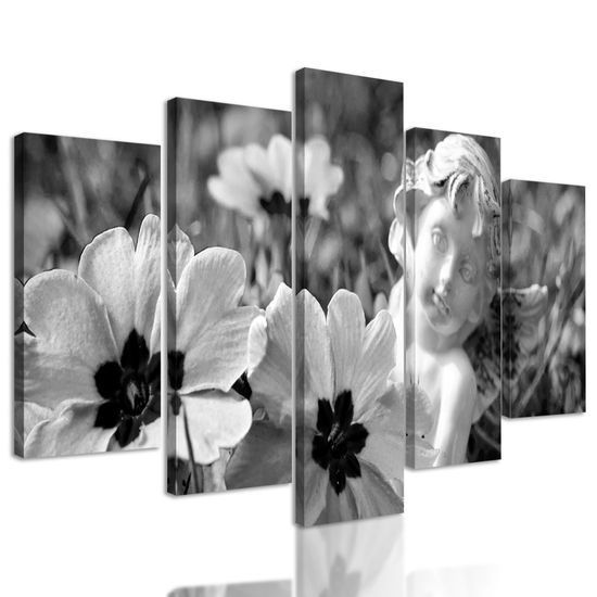 5-dielny obraz anjel na rozkvitnutej lúke v čiernobielom prevedení