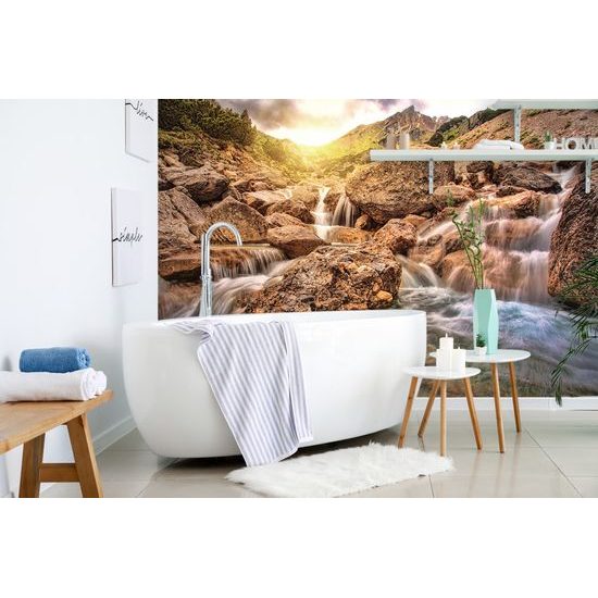 Samolepiaca tapeta vodopády uprostred hôr