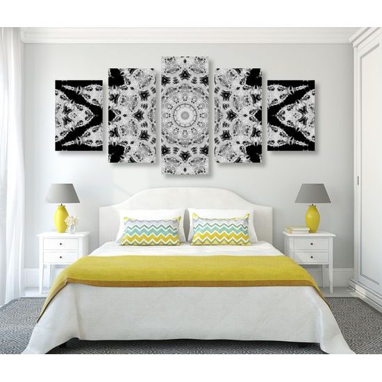 5-dielny obraz nevšedná mandala v čiernobielom prevedení