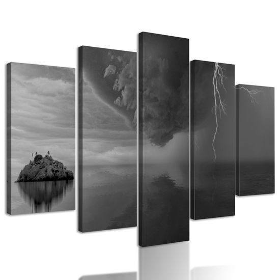 5-dielny obraz búrka valiaca sa na ostrov v čiernobielom prevedení