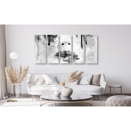 5-dielny obraz sila ženy v čiernobielom prevedení