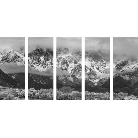 5-dielny obraz pohľad na nezabudnuteľnú krajinku v čiernobielom prevedení
