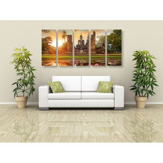 5-dielny obraz socha Budhu v Thajskom parku