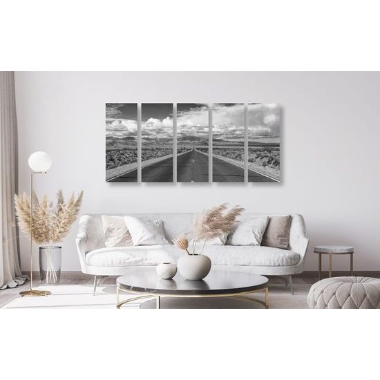 5-dielny obraz cesta pušťou v čiernobielom prevedení