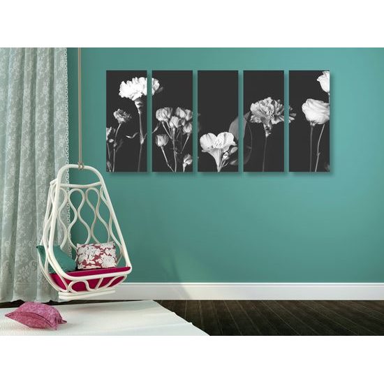 5-dielny obraz nádherné kvety v čiernobielom prevedení