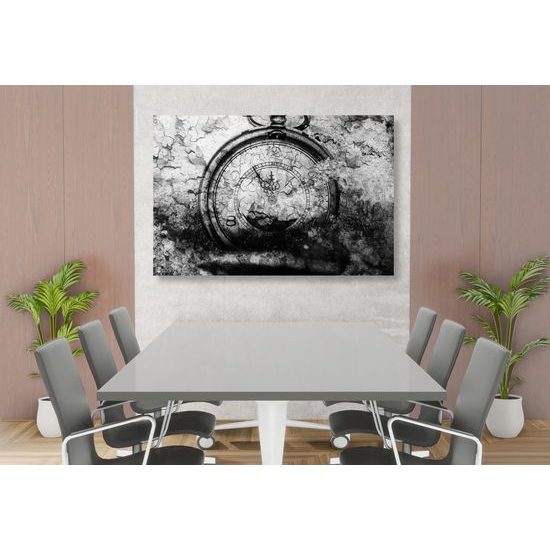 Obraz historické stopky v čiernobielom prevedení