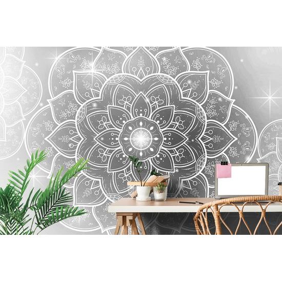 Tapeta čiernobiela Mandala s orientálnym nádychom