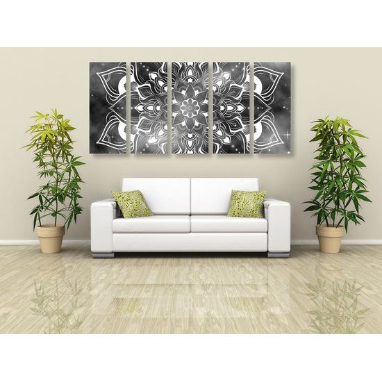 5-dielny obraz vesmírna Mandala v čiernobielom prevedení