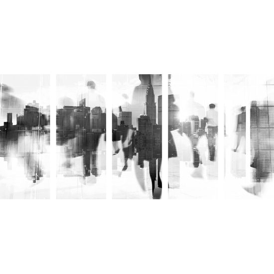 5-dielny obraz odrazy ľudí v rušnom meste v čiernobielom prevedení