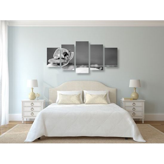 5-dielny obraz zaujímavé biele Zen kamene v čiernobielom prevedení