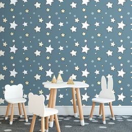 Tapeta hravé hvězdičky na modrém pozadí