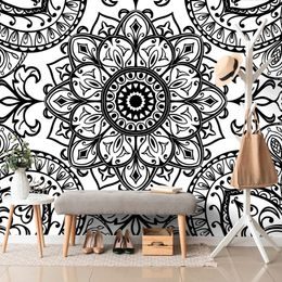 Samolepící tapeta černobílá Mandala