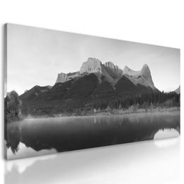 Obraz majestátní hora v černobílém provedení