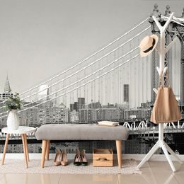 Samolepící fototapeta jedinečný Manhattan Bridge v černobílém provedení