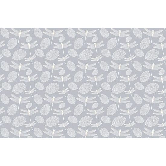 Tapeta létající vážky nad hladinou