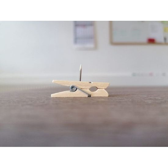 Připínáčky dřevěné kolíčky (10 ks)