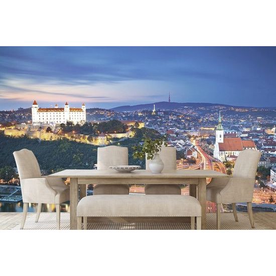 Samolepící fototapeta večerní pohled na Bratislavu