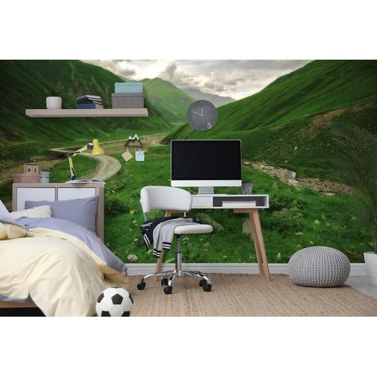 Fototapeta cesta uprostřed zelených kopců