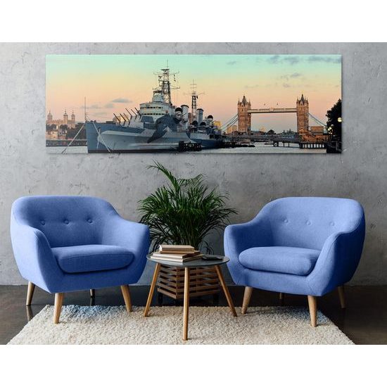 Obraz kotvící bitevní loď