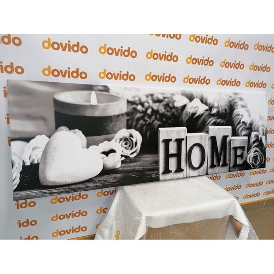 Obraz romantické zátiší s nápisem Home v černobílém provedení