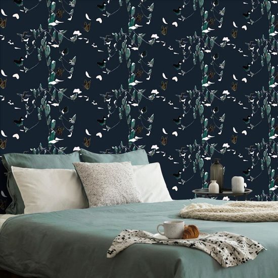 Tapeta motýly plné života v tmavém provedení