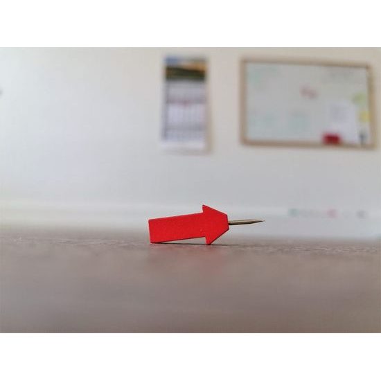 Připínáčky ve tvaru šipky (10 ks)