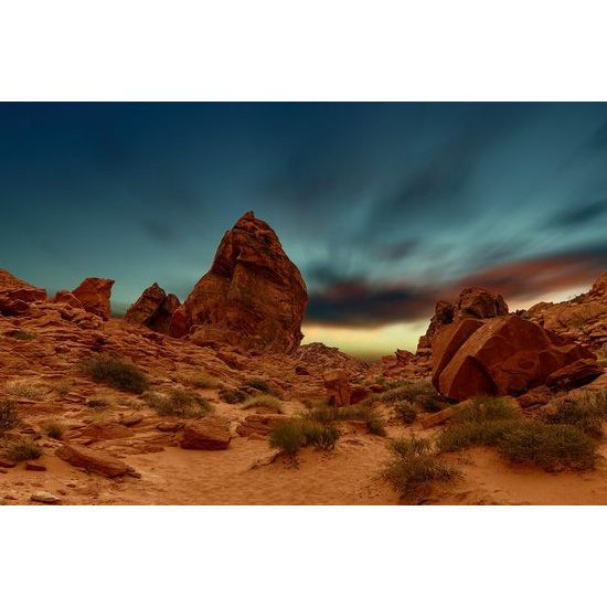 Samolepící fototapeta skály před bouří