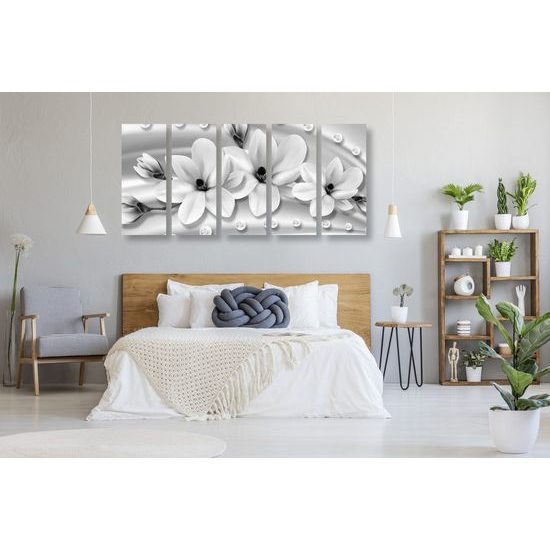 5-dílný obraz černobílé luxusní květiny na bronzovém pozadí
