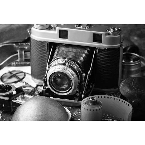 Obraz historický fotoaparát v černobílém provedení