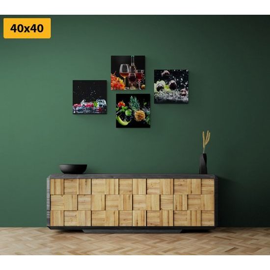 Set obrazů chutné ovoce na černém pozadí