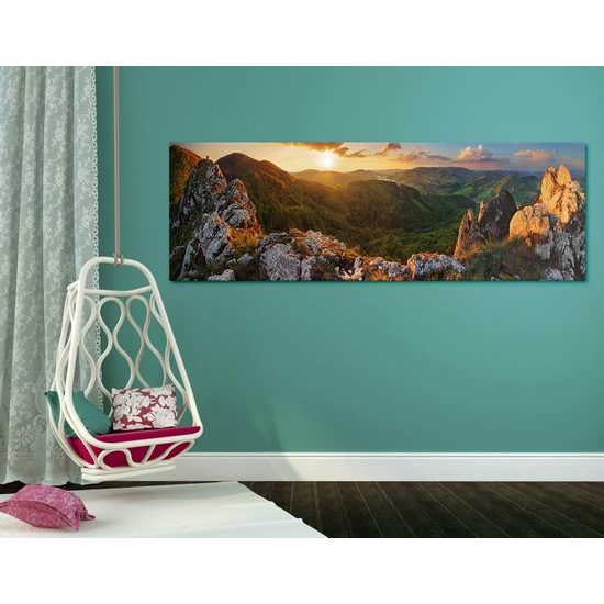 Obraz Vršatská bradla v objetí slovenské přírody