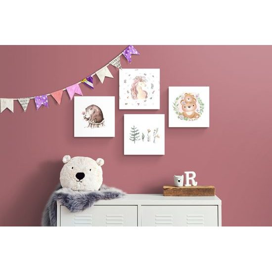 Set obrazů zvířátka v něžném provedení