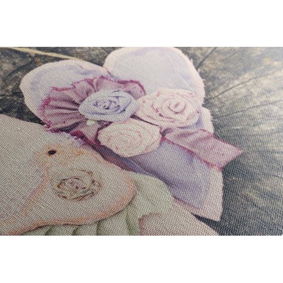 Obraz vyšívaná srdíčka a ptáček na pníku