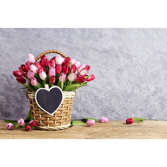 Samolepící tapeta dřevěný košík plný tulipánů