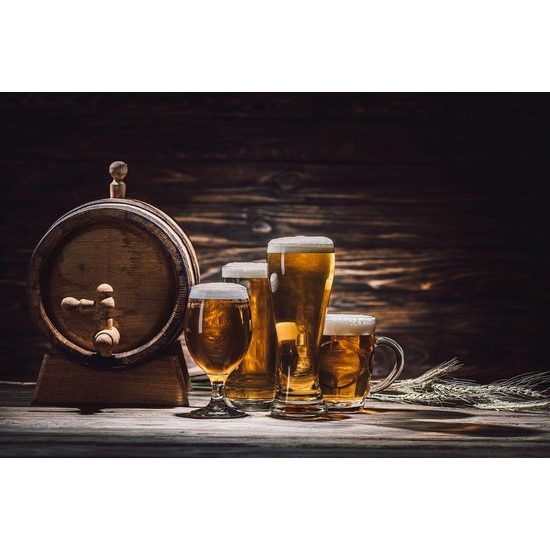 Samolepící fototapeta pivo z pivního soudku
