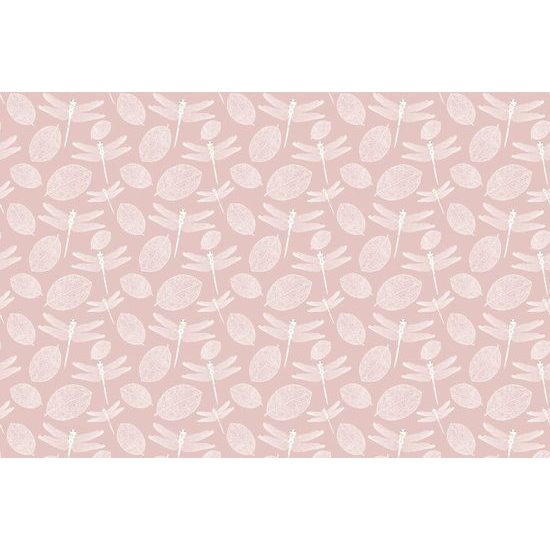 Samolepící tapeta létající vážky nad hladinou v růžovém provedení