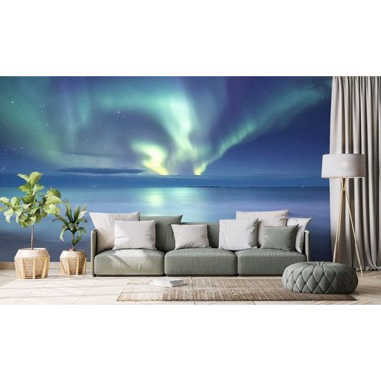 Samolepící fototapeta fascinující polární záře u oceánu