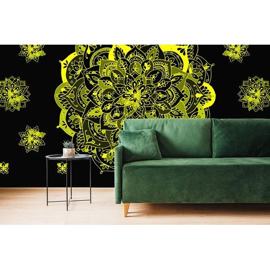 Tapeta zajímavá Mandala s nádechem do žluta