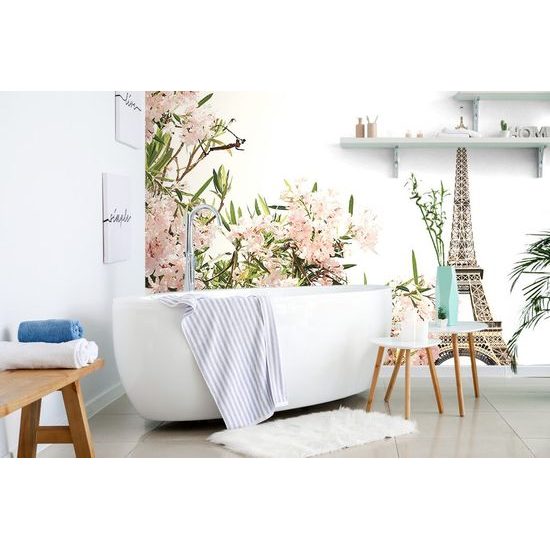 Samolepící fototapeta Eiffelova věž s romantickými květinami